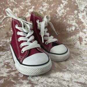 Toddler size 5 maroon Converse